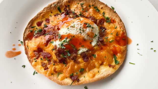 Fritözünüzde Bu Beş Dakikalık Kahvaltılık Taco Yapın başlıklı makale için resim